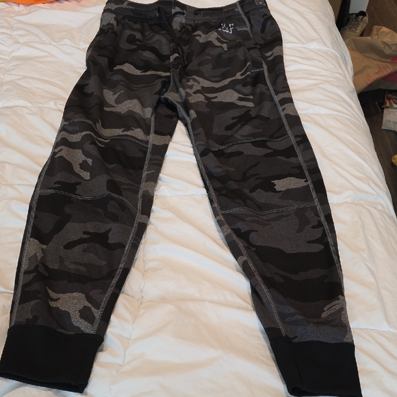 Abercrombie & Fitch Other - Mens XS Abercrombie and Fitch Camo Joggers